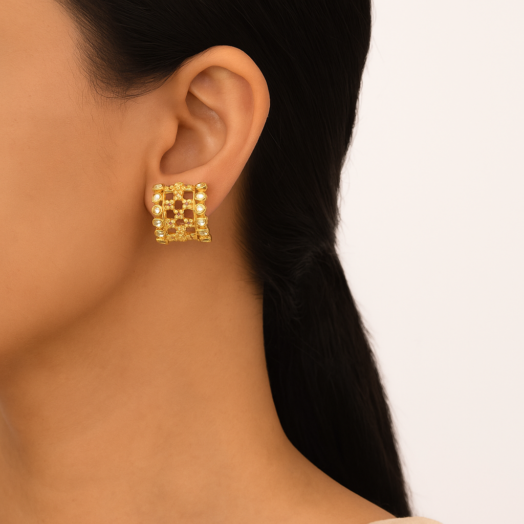 Pearl and gold studs