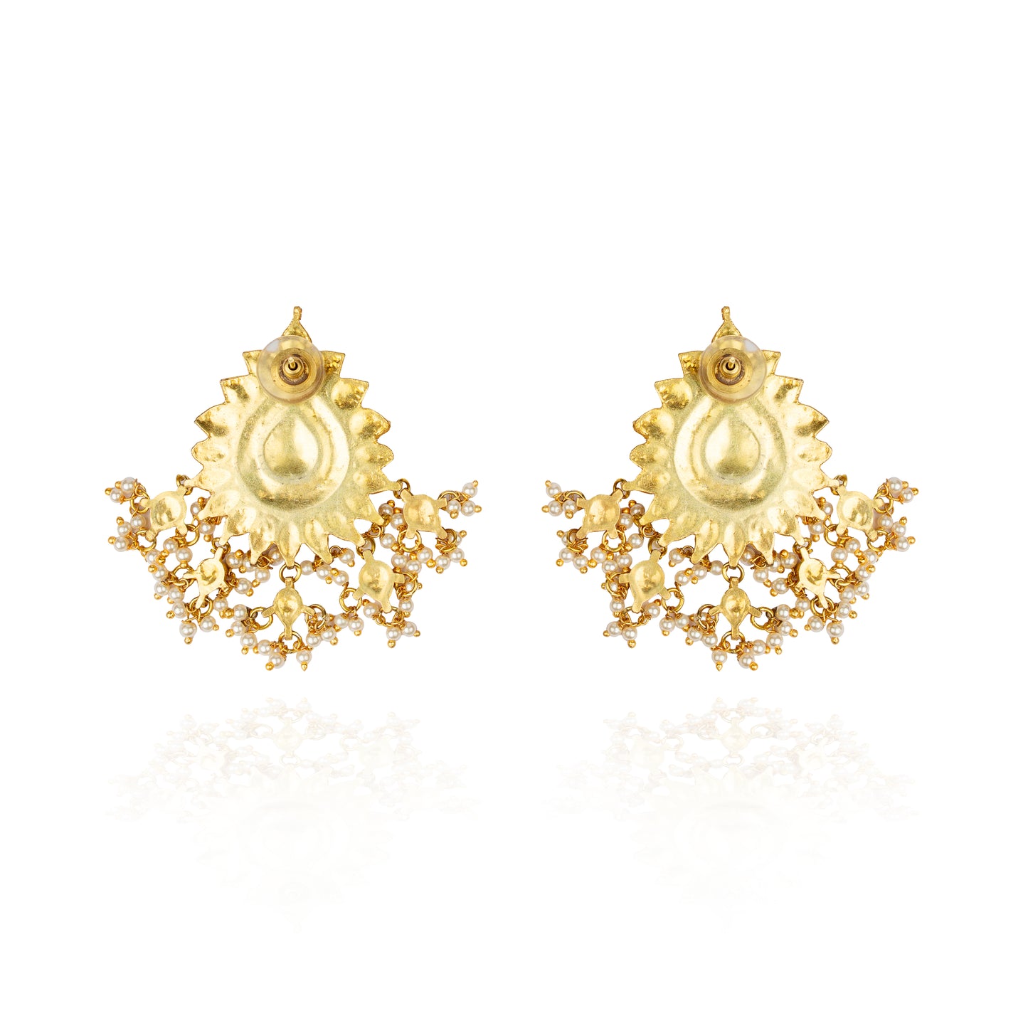 Aakarshan Earrings
