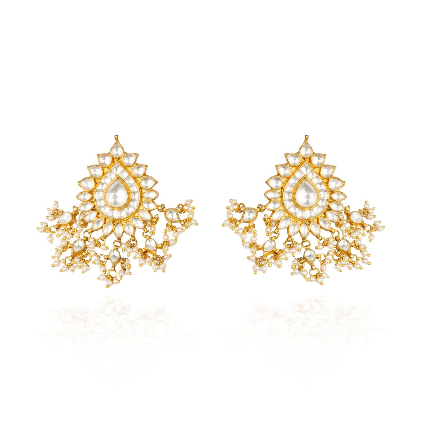 Aakarshan Earrings